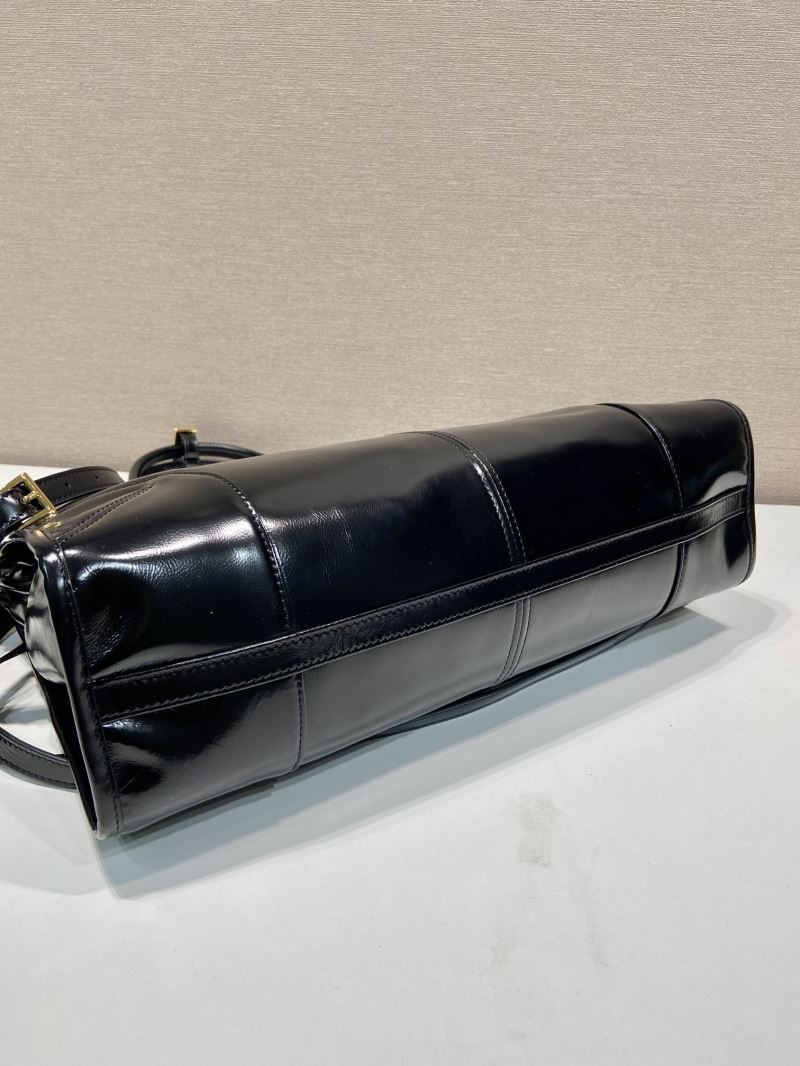 Pra*a top handle bags